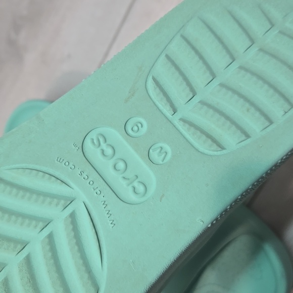 Crocs Women Mint Iconic Comfort Green Slide Platform Sandals Shoes Sz 9 - Picture 14 of 14